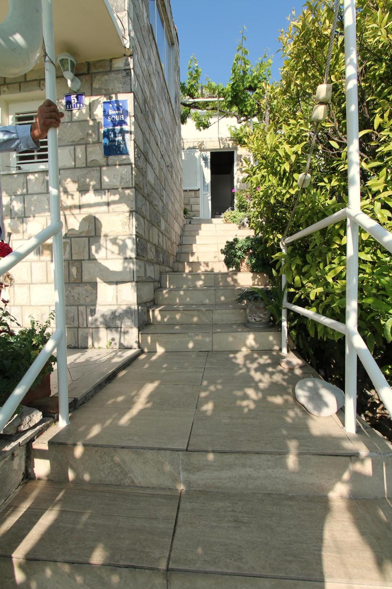 Apartments Cervelin 로푸드 외부 사진